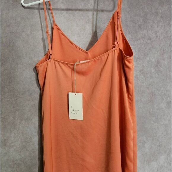 Women's Sleeveless Slip Dress Small - Picture 2 of 4